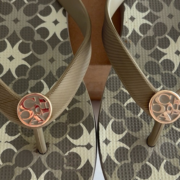 Coach Logo Flip Flop Sandals in Taupe with Rose Gold Medallions - Picture 2 of 9